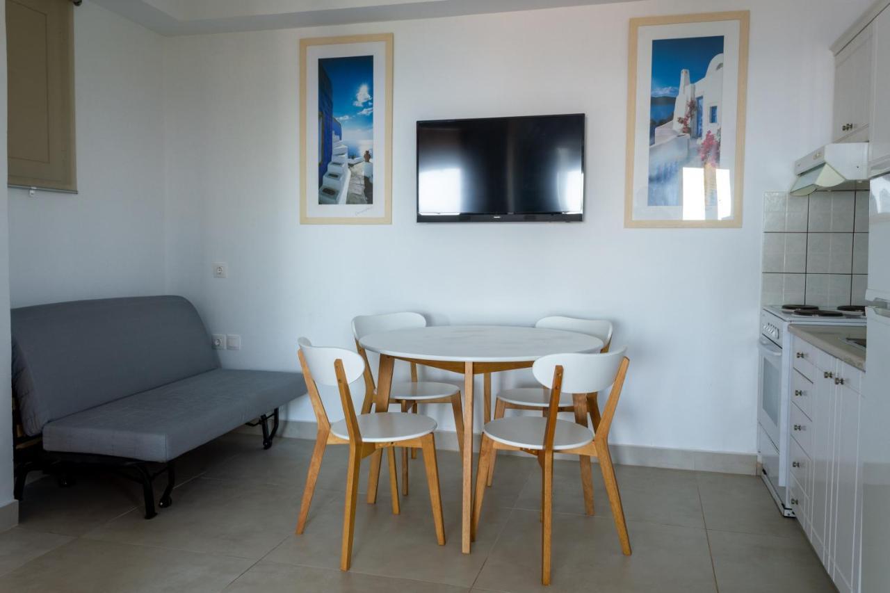 Alexandros Seaside Family Apartments & Villas - Paradise, 7' From Petalidi Kalamaki  Extérieur photo
